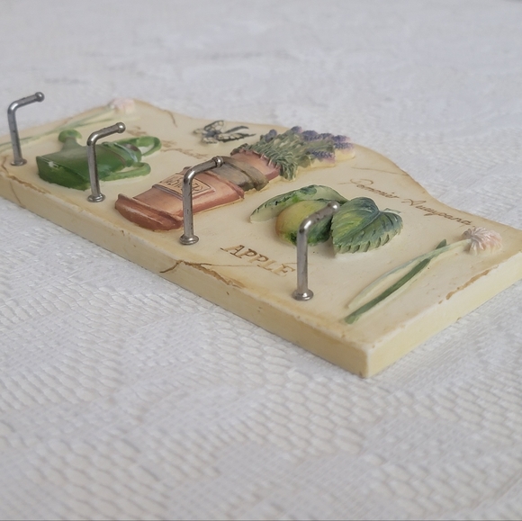 Vintage Marks & Spencer Hand Painted Key Holder Rare - Picture 5 of 15